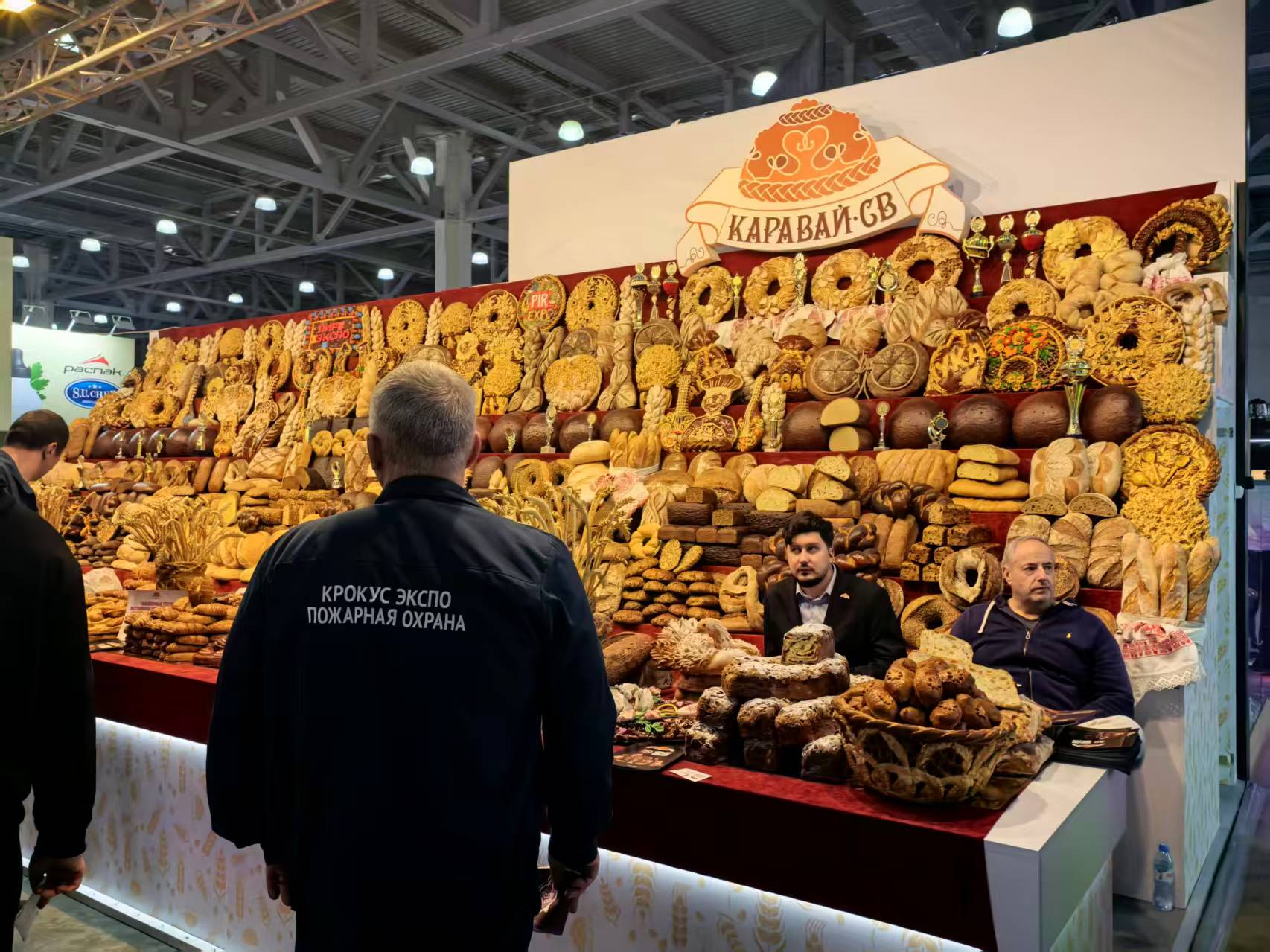 偉佳展覽.jpg 偉佳展覽.jpg